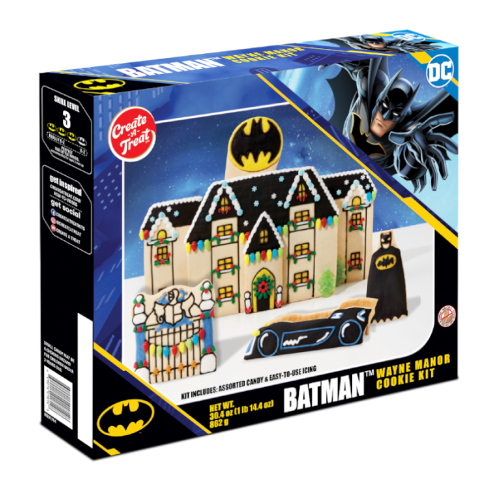 Create-A-Treat Batman Wayne Manor Cookie Kit PREORDER
