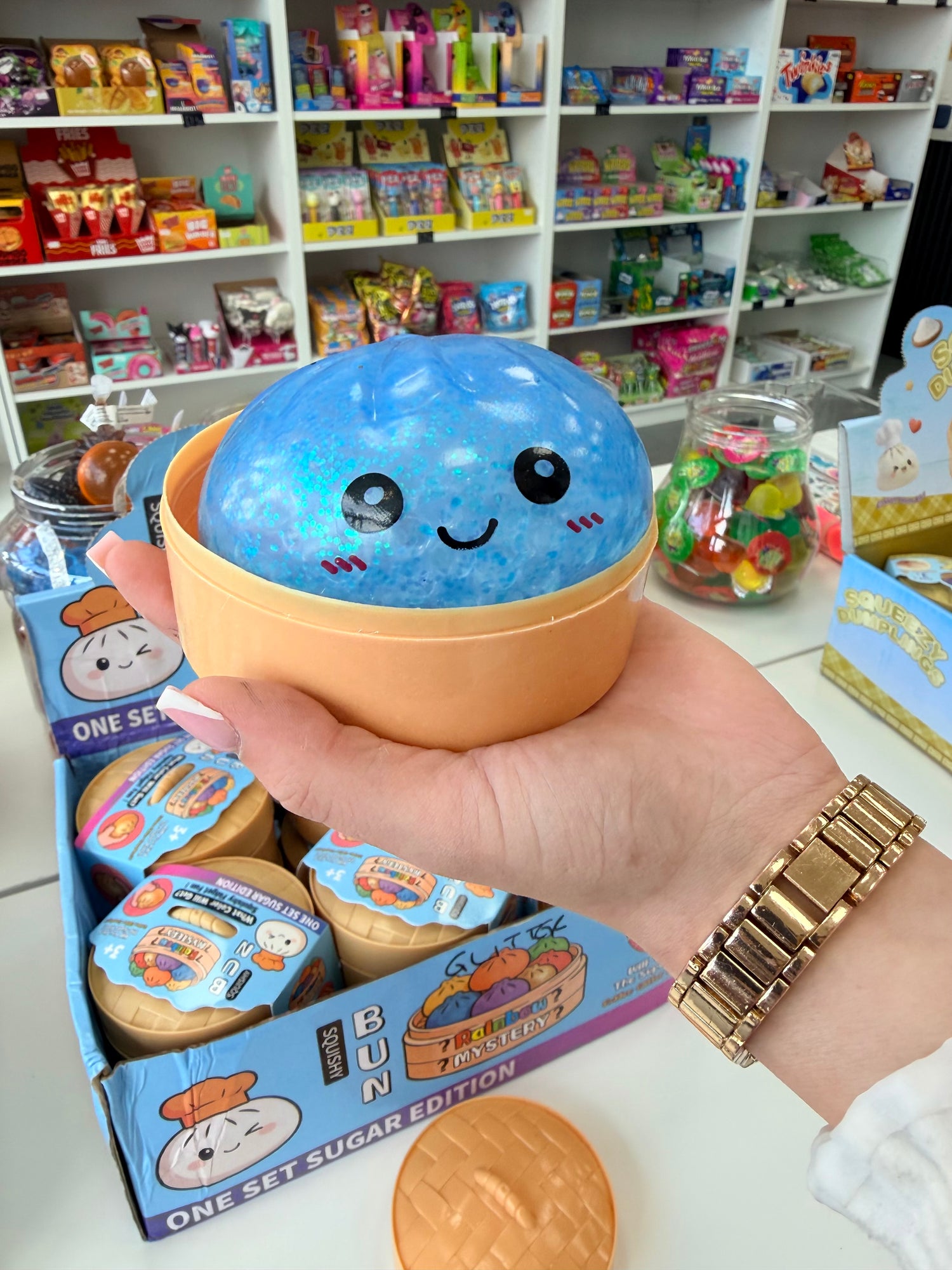 Viral Dumpling Bao Bun Squishy GLITTER ORBEEZ Random Colour x 1