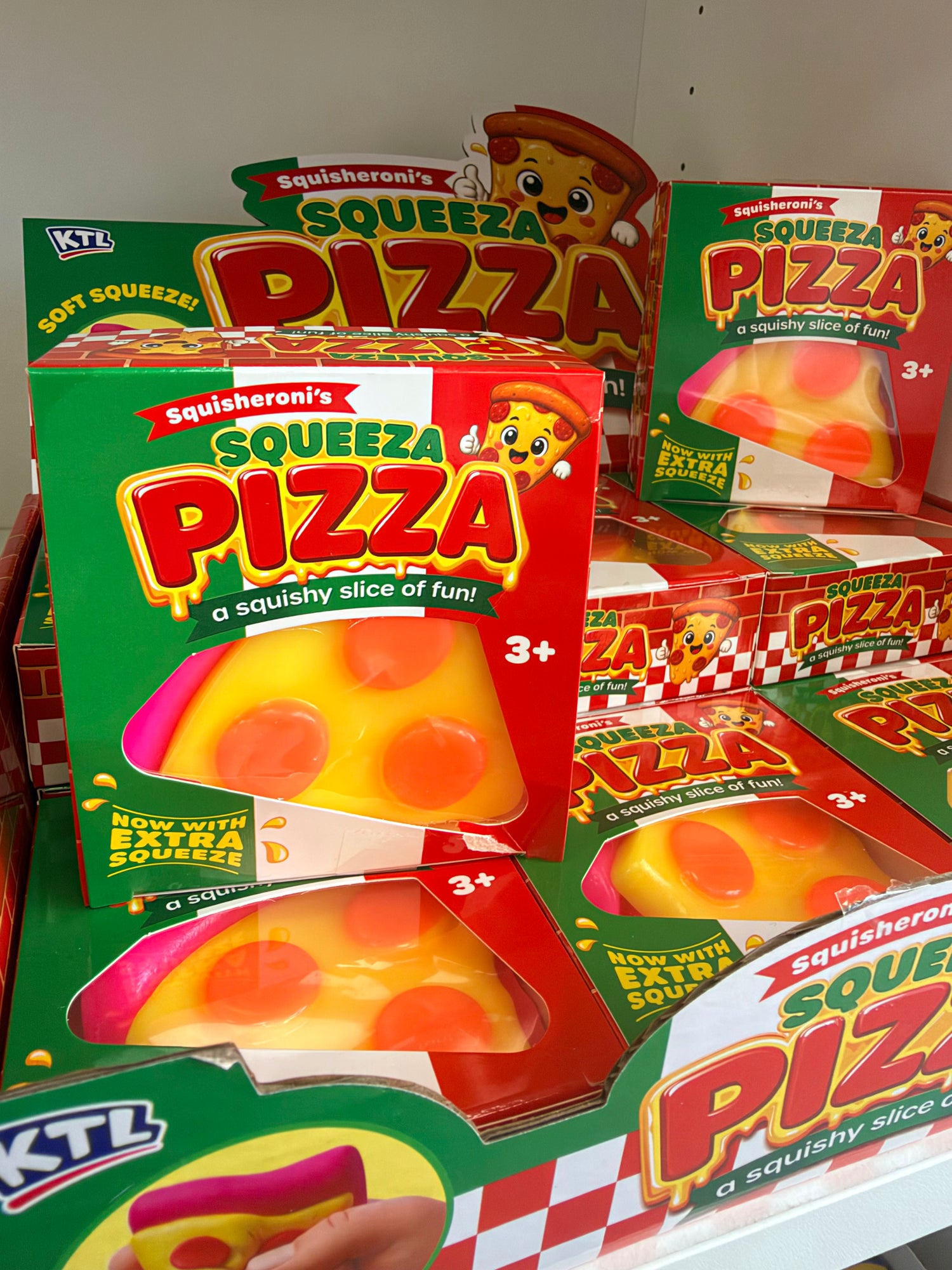 Sticky Pizza Squishy